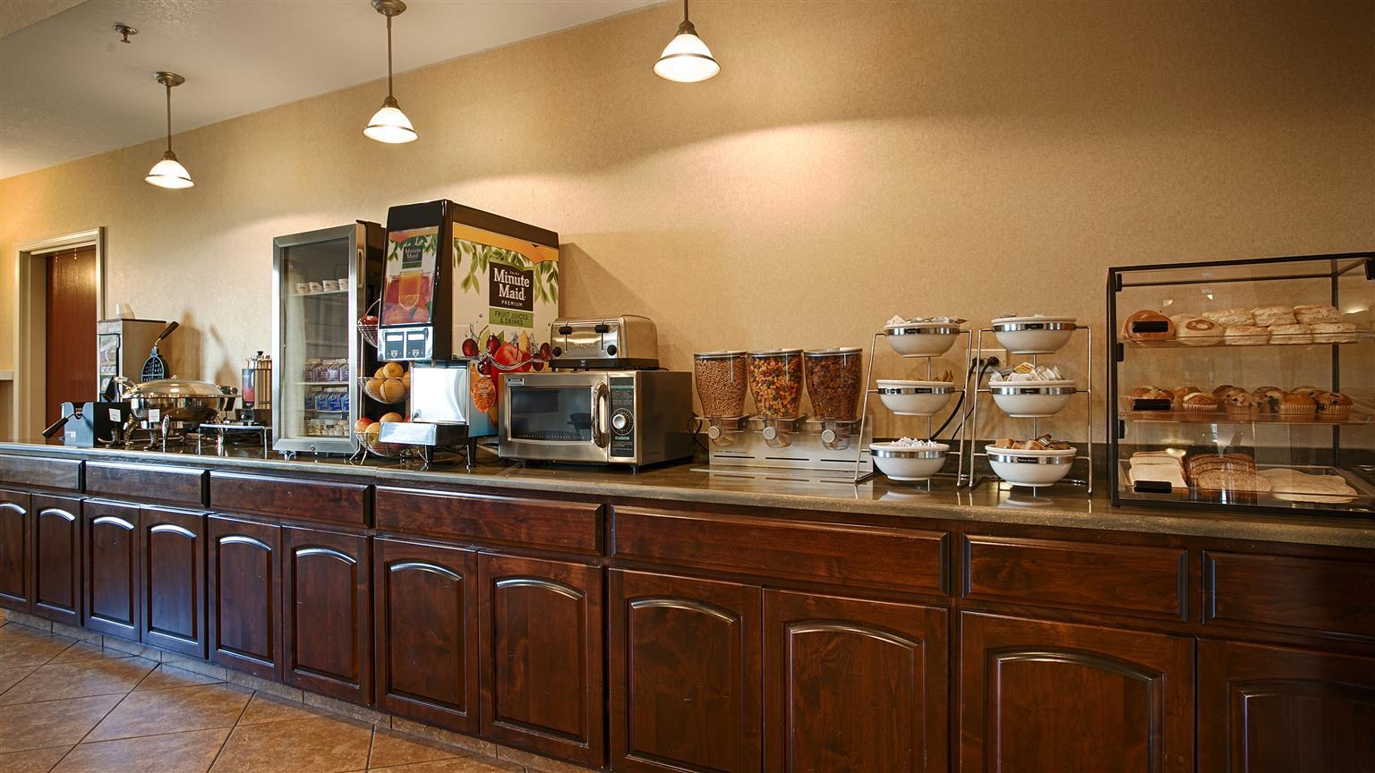 Western Frontier Hotel 3*